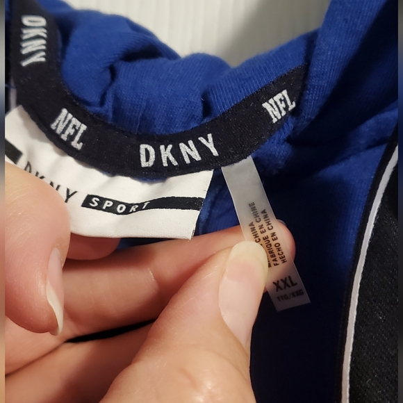 Buffalo Bills Hoodie - Picture 12 of 14